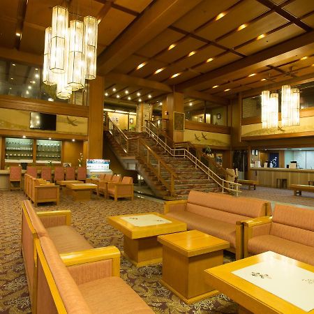 Ikaho Grand Hotel Shibukawa Bagian luar foto