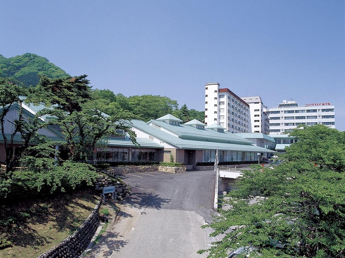 Ikaho Grand Hotel Shibukawa Bagian luar foto
